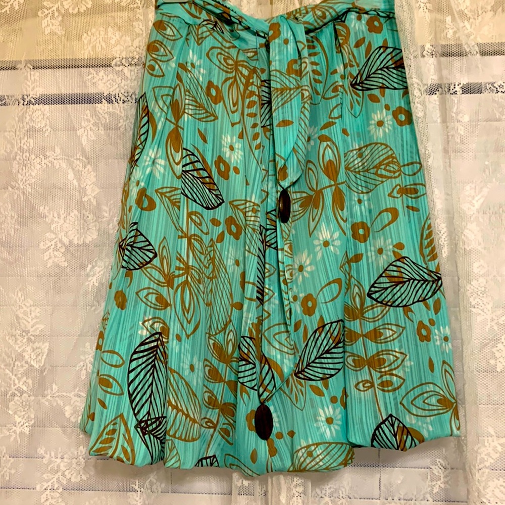 Mint green skirt. Size 12